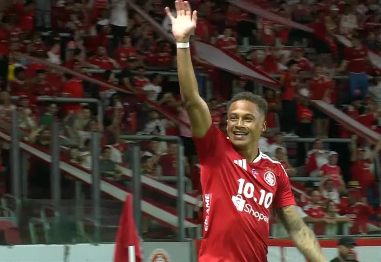 Vitinho, do Inter, faz gol mais rápido do Brasileirão 