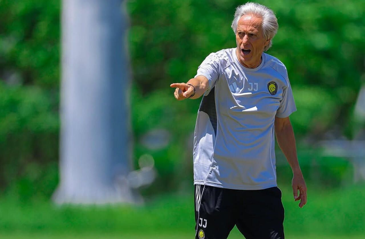 Jorge Jesus cita Flamengo ao quebrar recorde no Al-Nassr