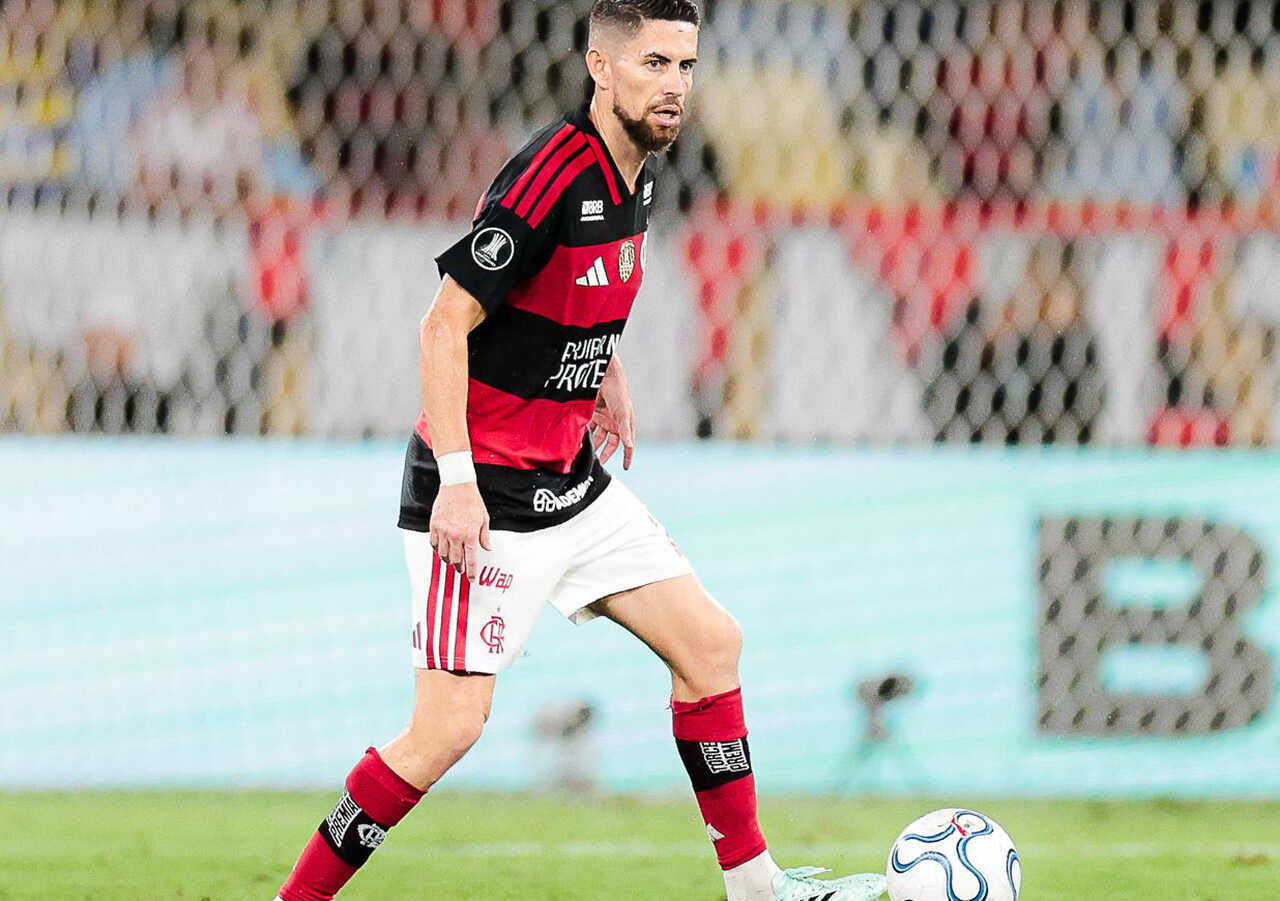 Jorginho perde primeiro pênalti no Flamengo 