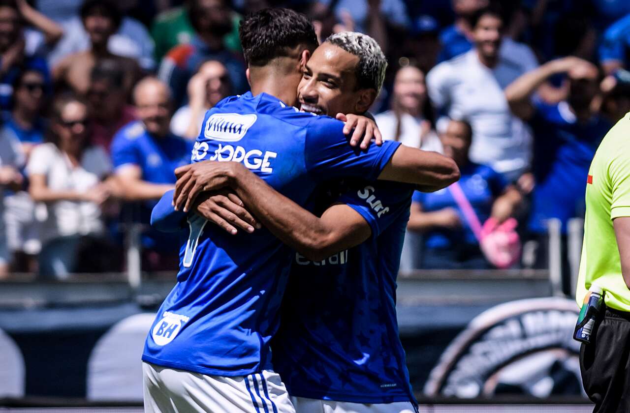 Kaio-Jorge-e-Matheus-Pereira1_Easy-Resize.com-1.jpg