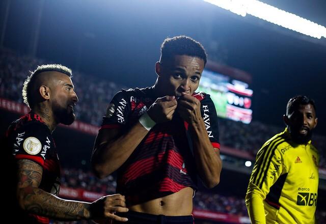 Lázaro