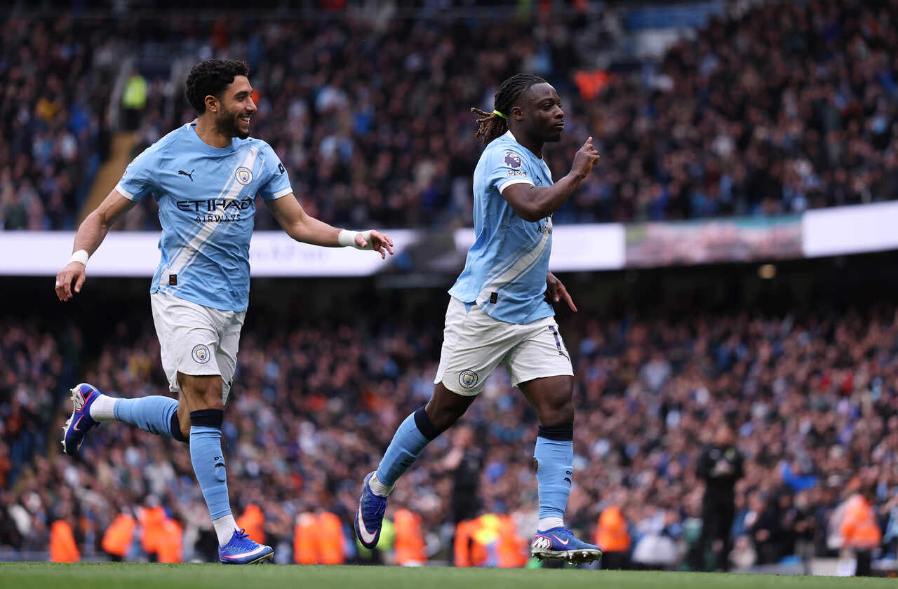 Manchester City vence e segue vivo na luta pelo título inglês