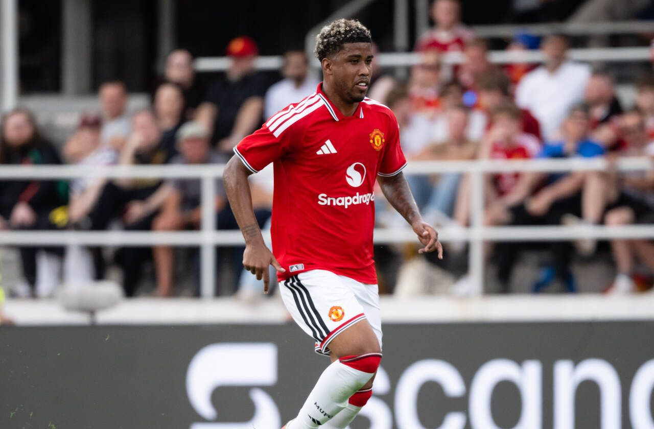 Manchester United perde para o Wrexham na estreia de Andrey Santos Manchester United perde para o Wrexham na estreia de Andrey Santos