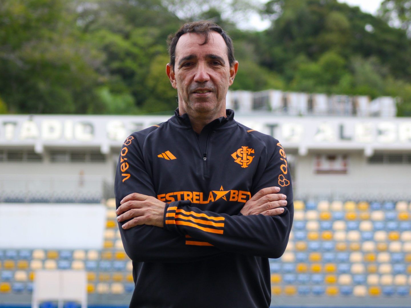 Internacional demite Maurício Salgado da equipe feminina Internacional demite Maurício Salgado da equipe feminina
