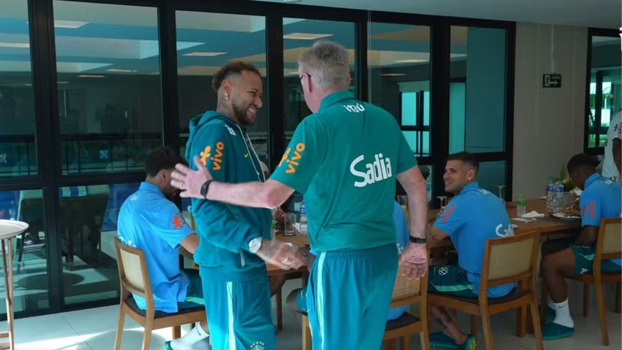 Neymar fica fora do primeiro treino da seleção na Granja
