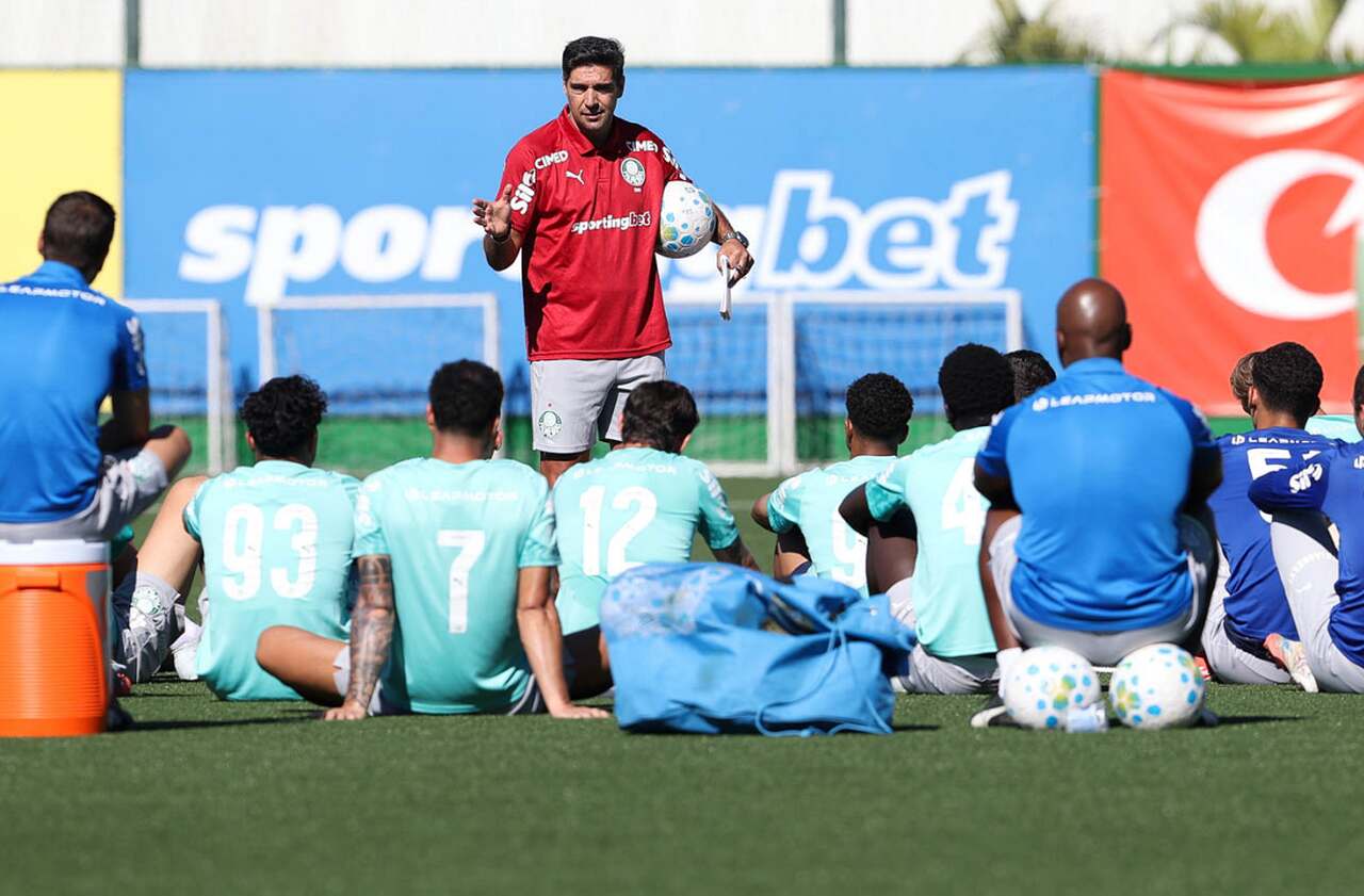 Palmeiras tenta evitar retrospecto na Vila Belmiro
