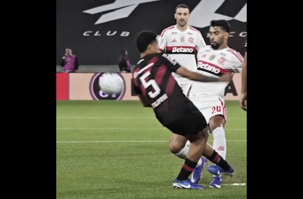 Flamengo mostra corte na perna de Paquetá após falta dura