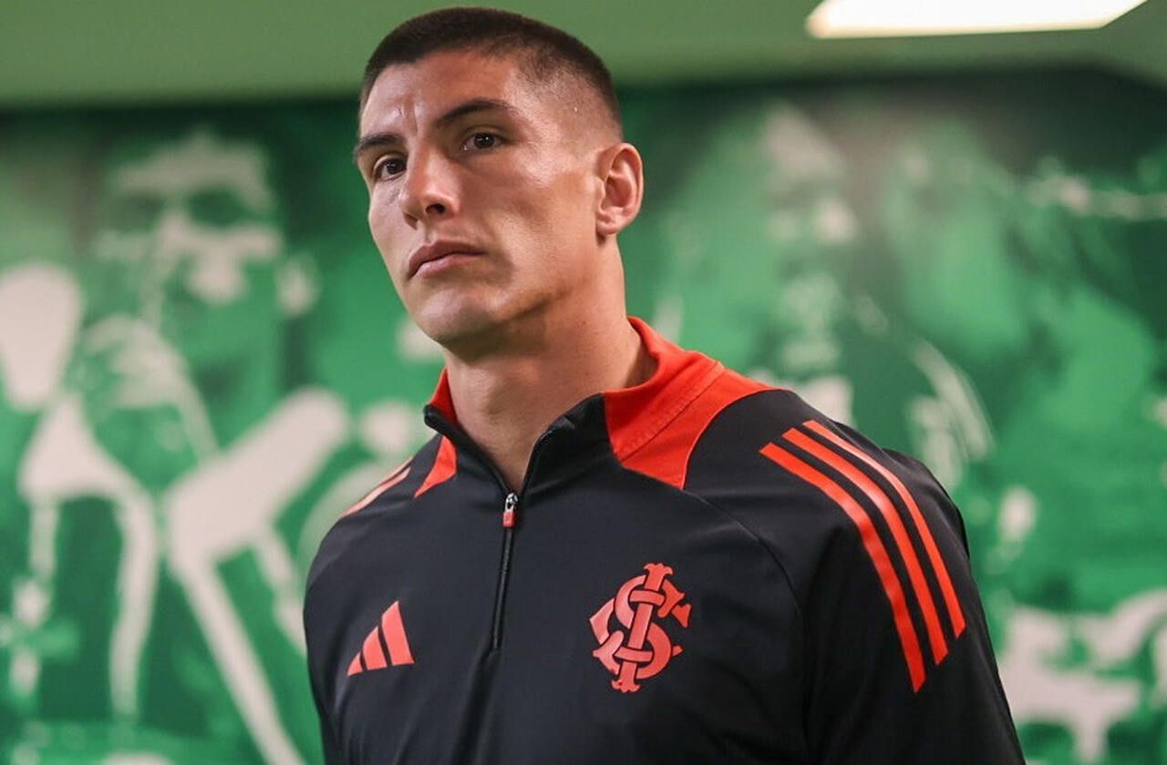 Imagem da noticia Rochet tem lesão confirmada e desfalca o Internacional por até 15 dias