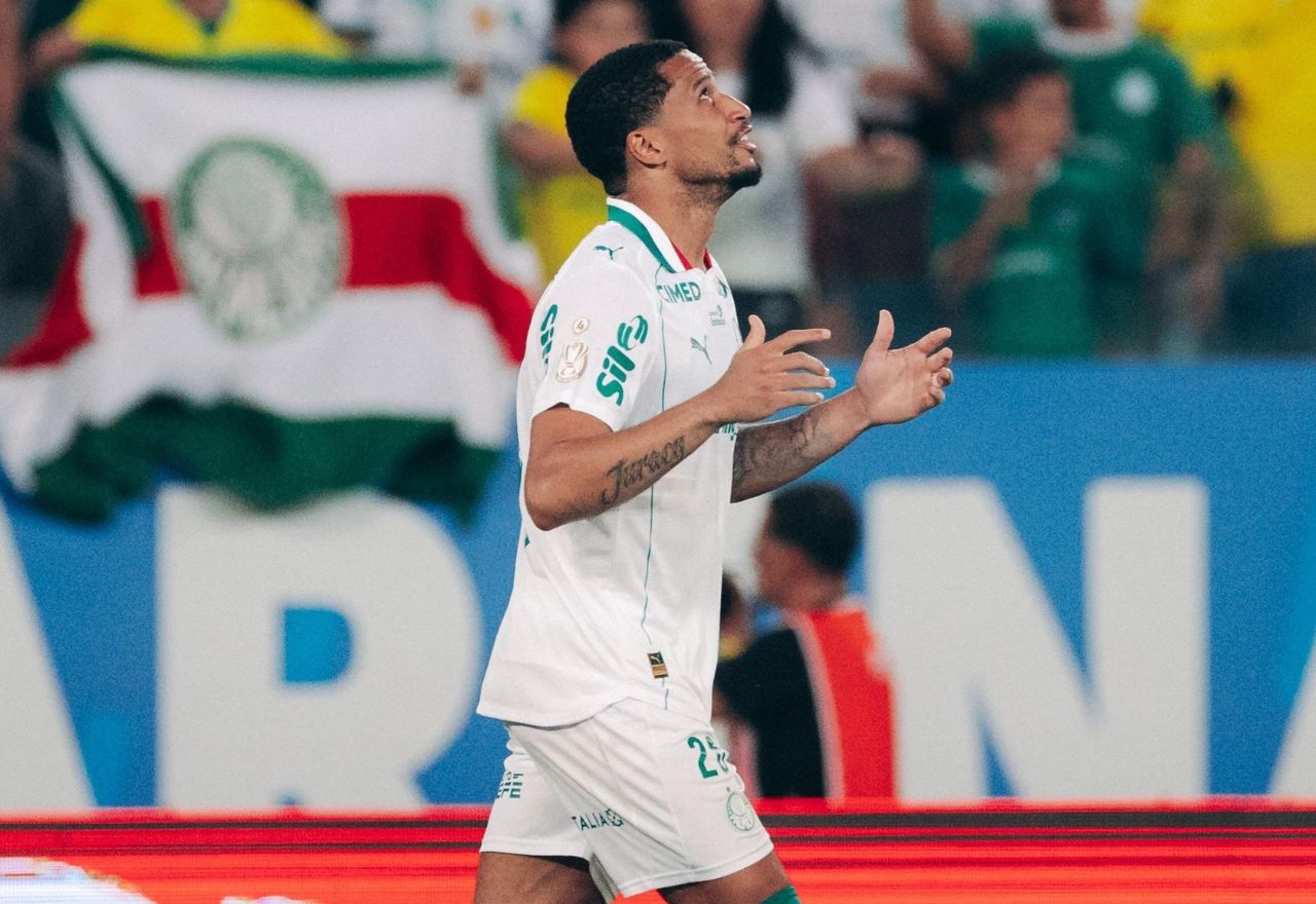 Murilo celebra vaga, mas pede "Cabeça no lugar" Murilo celebra vaga, mas pede "Cabeça no lugar"
