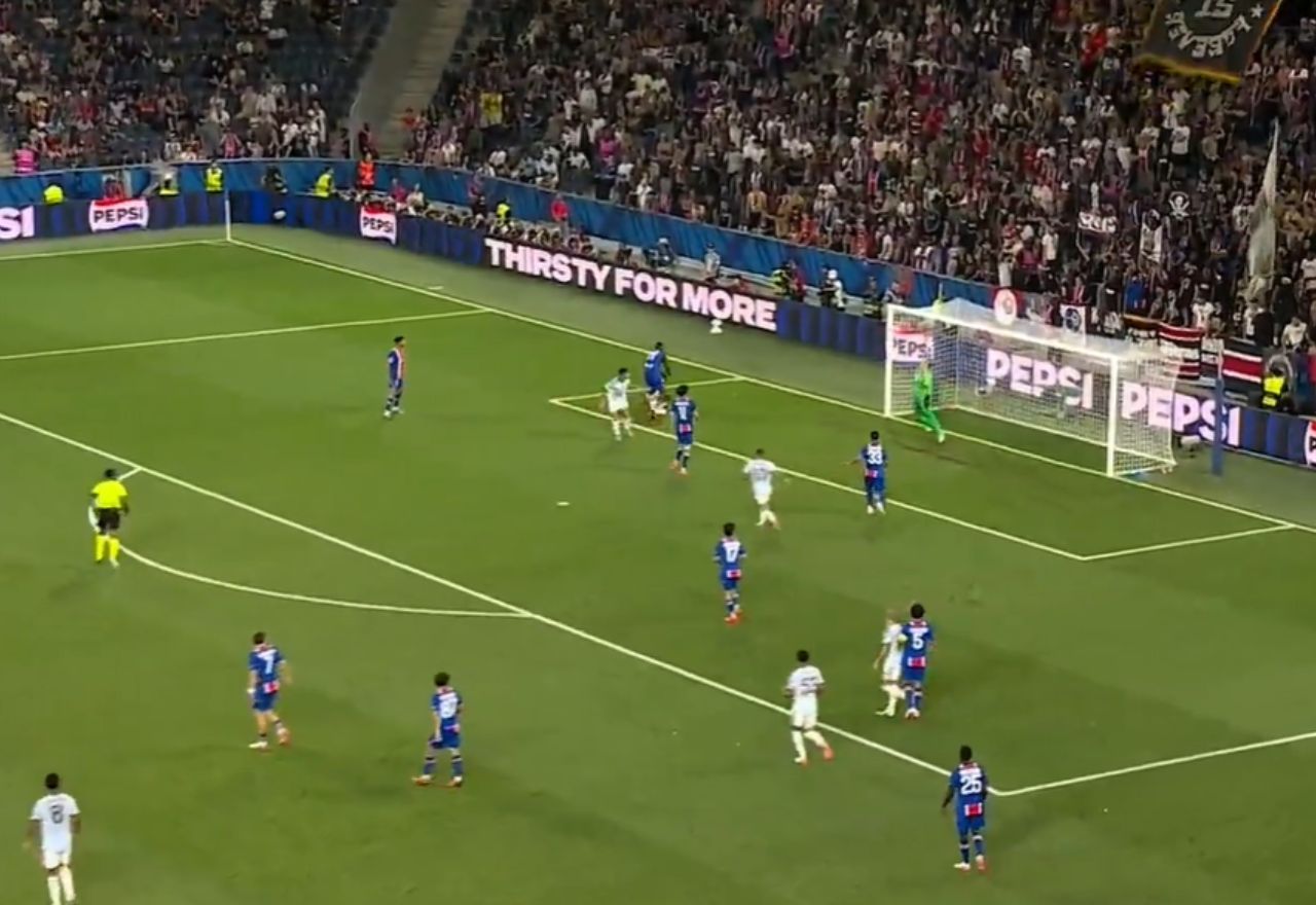 GOL DO ASTON VILLA! Madjo empata partida da Supercopa GOL DO ASTON VILLA! Madjo empata partida da Supercopa