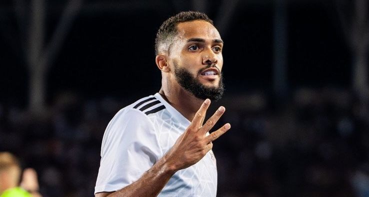 Qarabag pede R$ 25 milhões para vender Juninho ao Flamengo