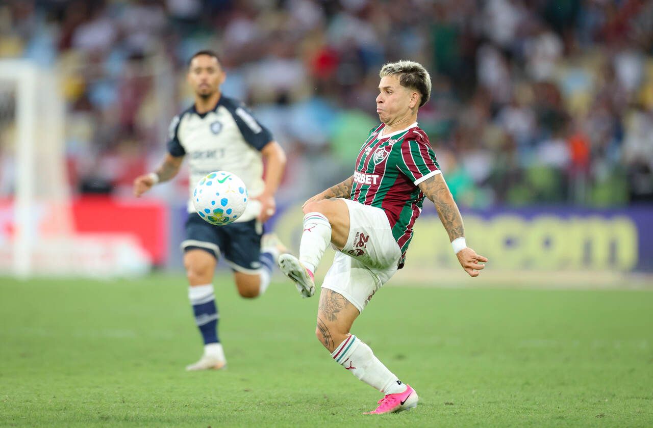 Soteldo passa por recondicionamento físico no Fluminense