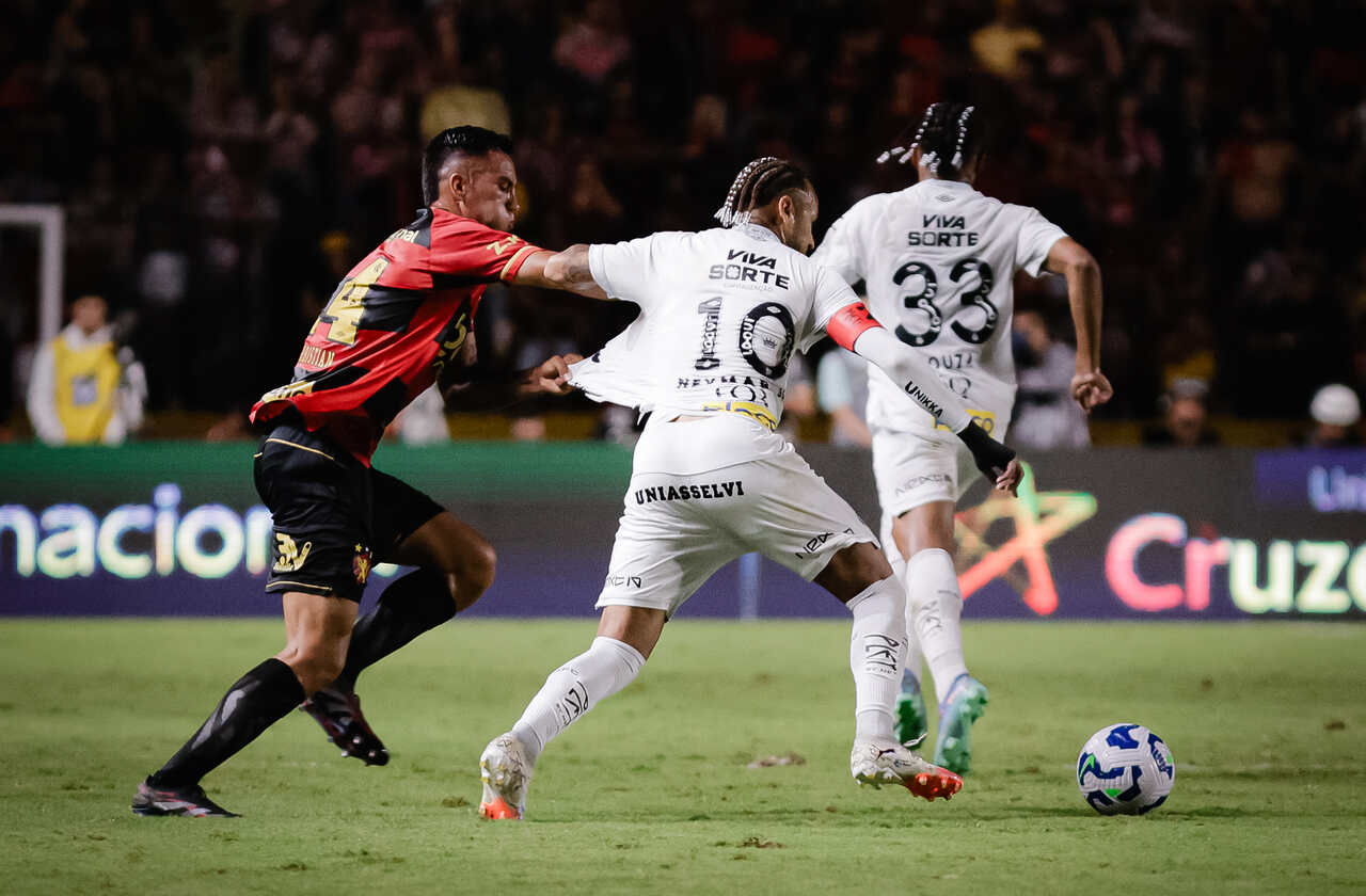Santos tem campanha pior do que no ano de rebaixamento e liga alerta