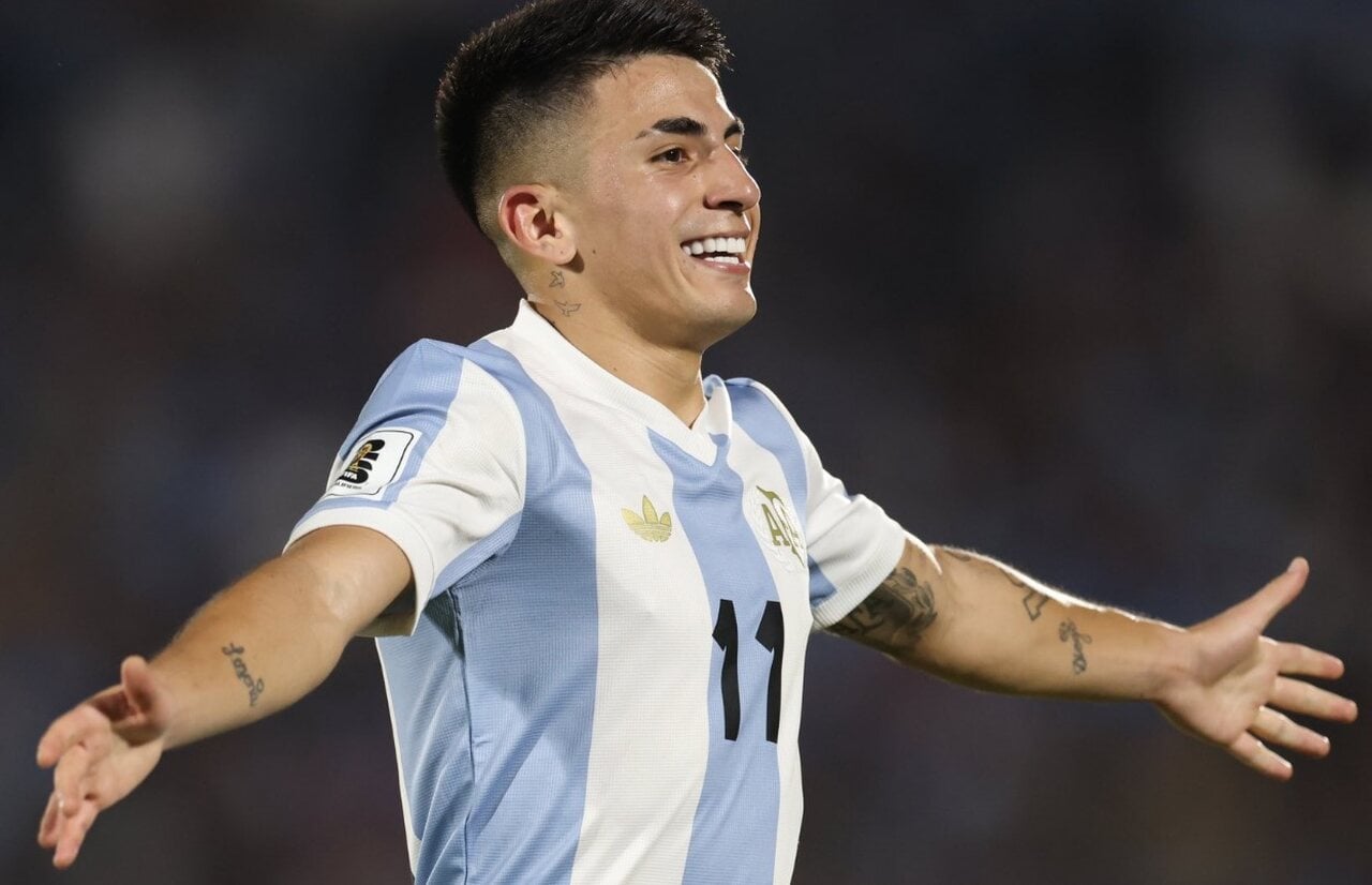 River Plate anuncia oficialmente a contratação Almada River Plate anuncia oficialmente a contratação Almada