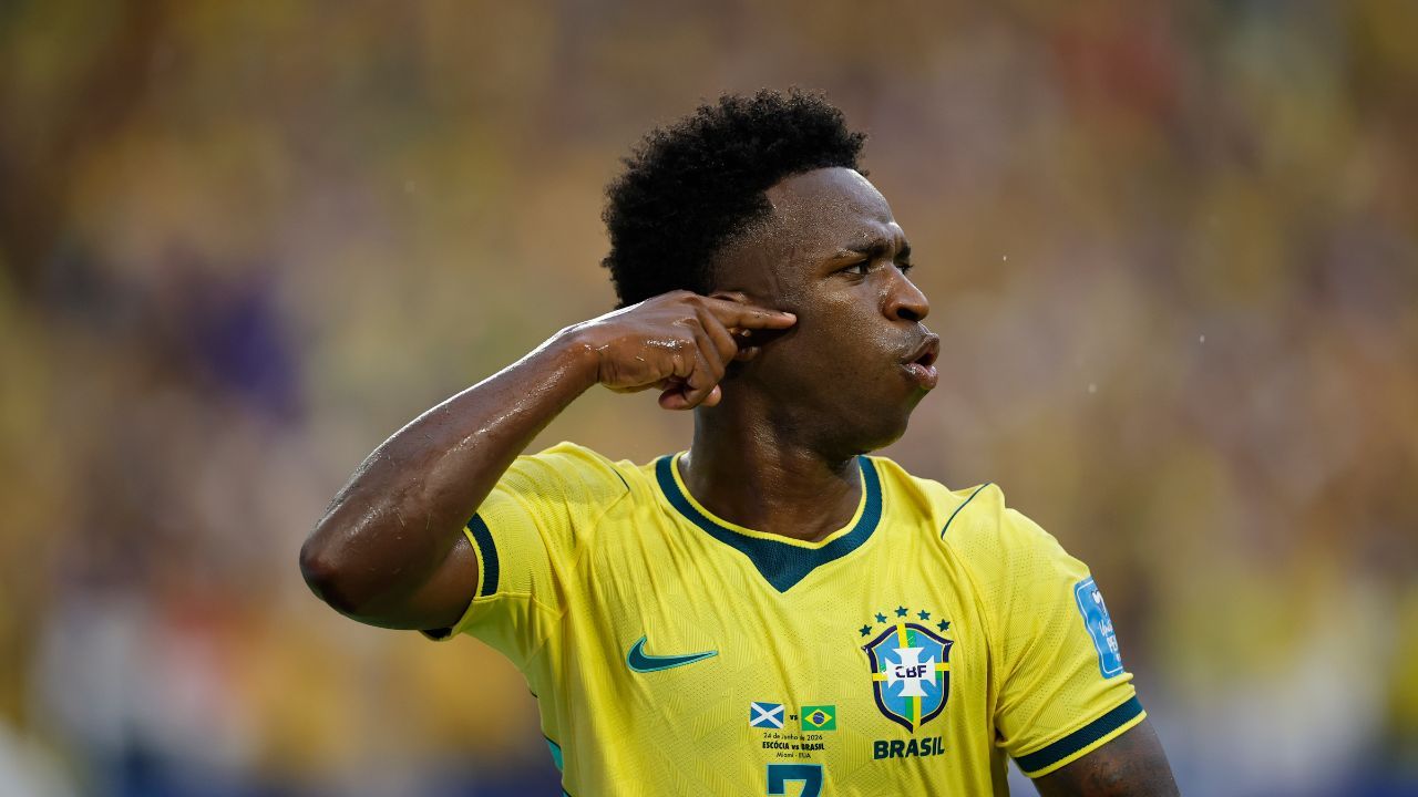 Brasil vence com baile de Vini Jr. em cima da Escócia