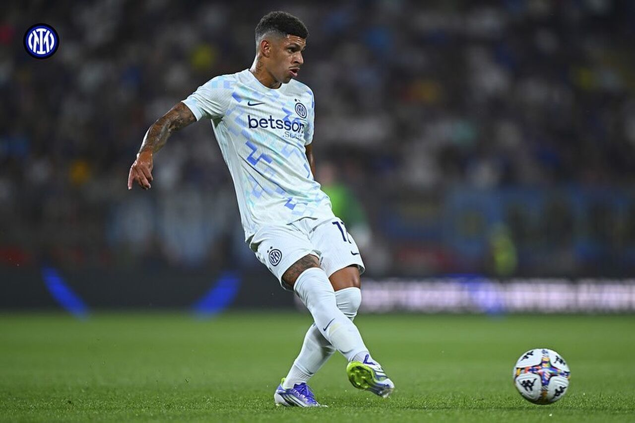 Imagem da noticia Luis Henrique projeta reta final da temporada focado na disputa por títulos pela Inter de Milão