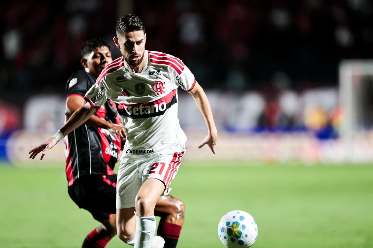 Vitória supera desvantagem e elimina o Flamengo na Copa do Brasil
