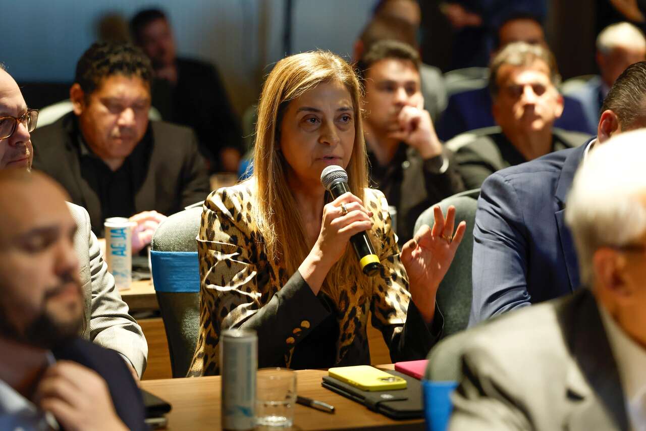 Leila fala sobre possível acerto entre Vasco e Lamacchia Leila fala sobre possível acerto entre Vasco e Lamacchia