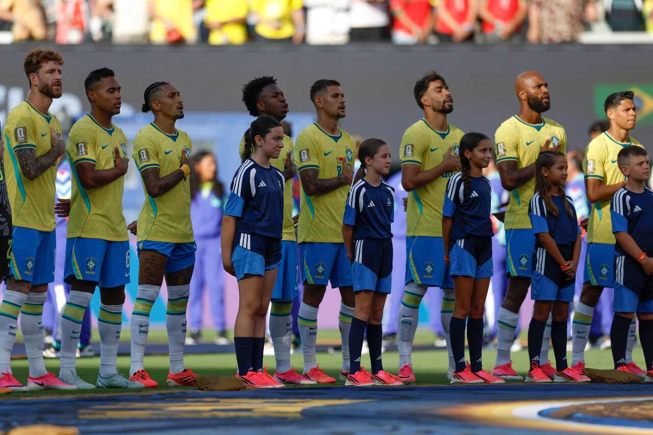 Hino do Brasil é eleito o mais bonito da Copa do Mundo Hino do Brasil é eleito o mais bonito da Copa do Mundo