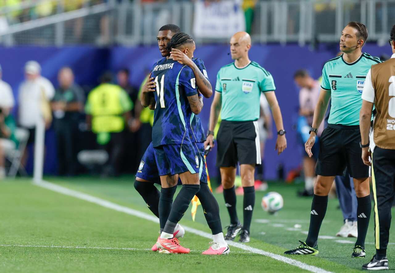 Brasil define prazo e Raphinha deve voltar nas oitavas de final Brasil define prazo e Raphinha deve voltar nas oitavas de final