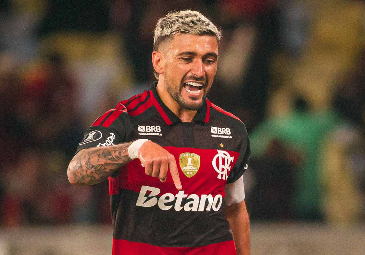 Cirurgia de Arrascaeta é concluída com sucesso 