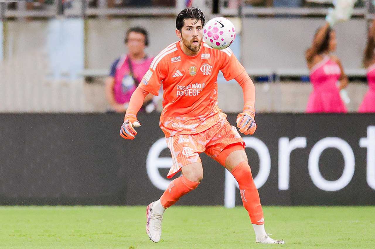 Rossi chega a 200 jogos pelo Flamengo