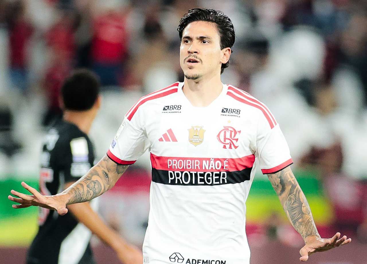 Pedro volta a marcar e é elogiado pelo treinador Pedro volta a marcar e é elogiado pelo treinador