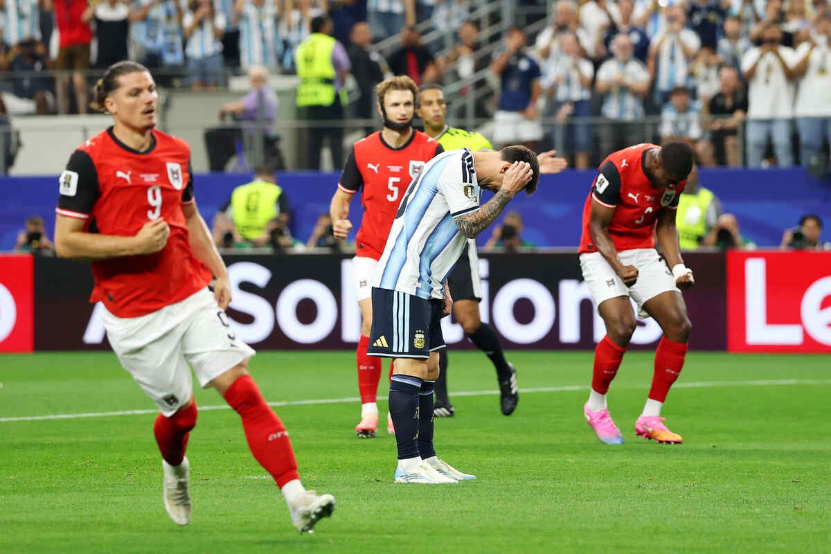 Messi chega ao terceiro pênalti perdido em Copas do Mundo