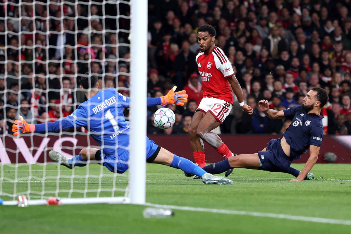 Arsenal faz três gols no segundo tempo e vence Lille na Champions Arsenal faz três gols no segundo tempo e vence Lille na Champions
