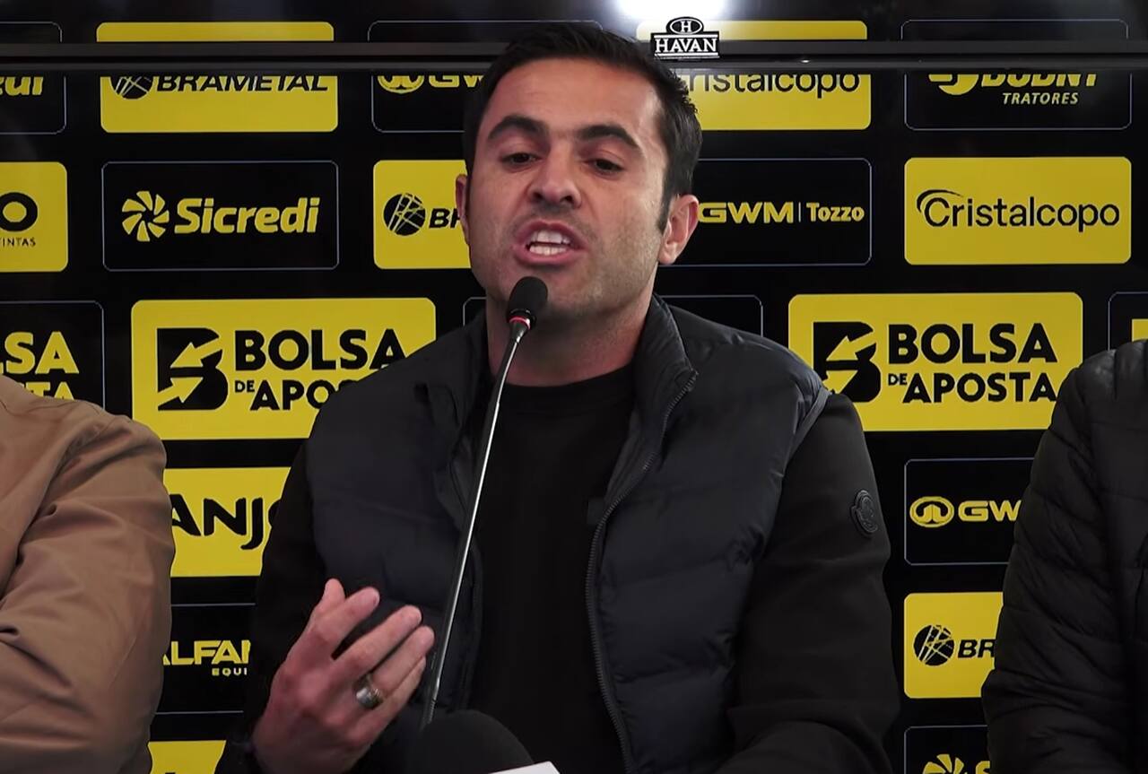 Diretor do Criciúma sobre Baptista: "Só covardes abandonam"