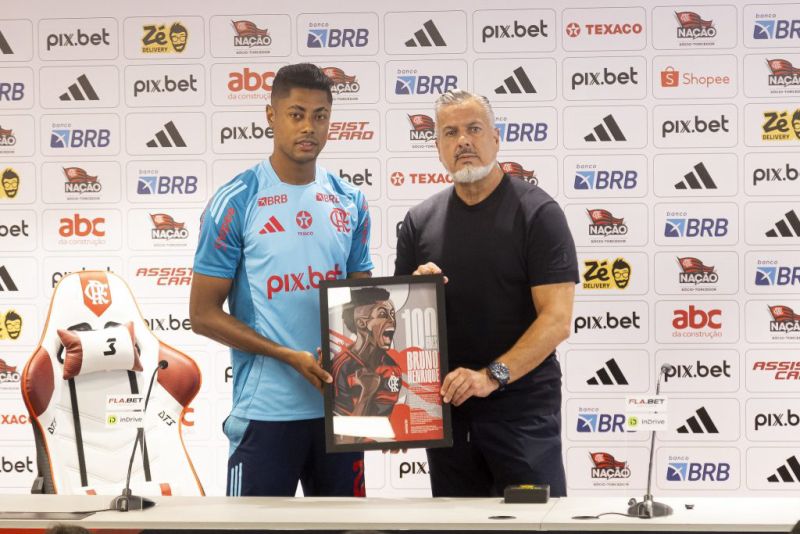 Bruno Henrique se emociona em homenagem do Flamengo: “Eu consegui, eu venci”