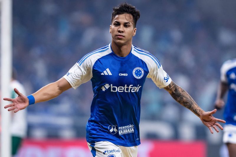Com noite brilhante de Kaio Jorge, Cruzeiro domina Palmeiras no Brasileirão