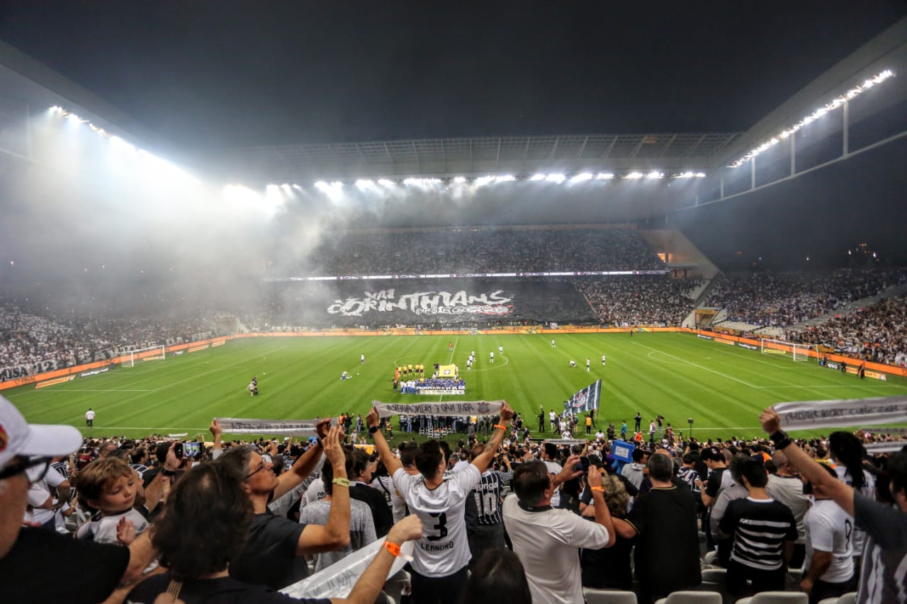 Corinthians consegue liberação e vai jogar com torcida em estreia no Paulistão