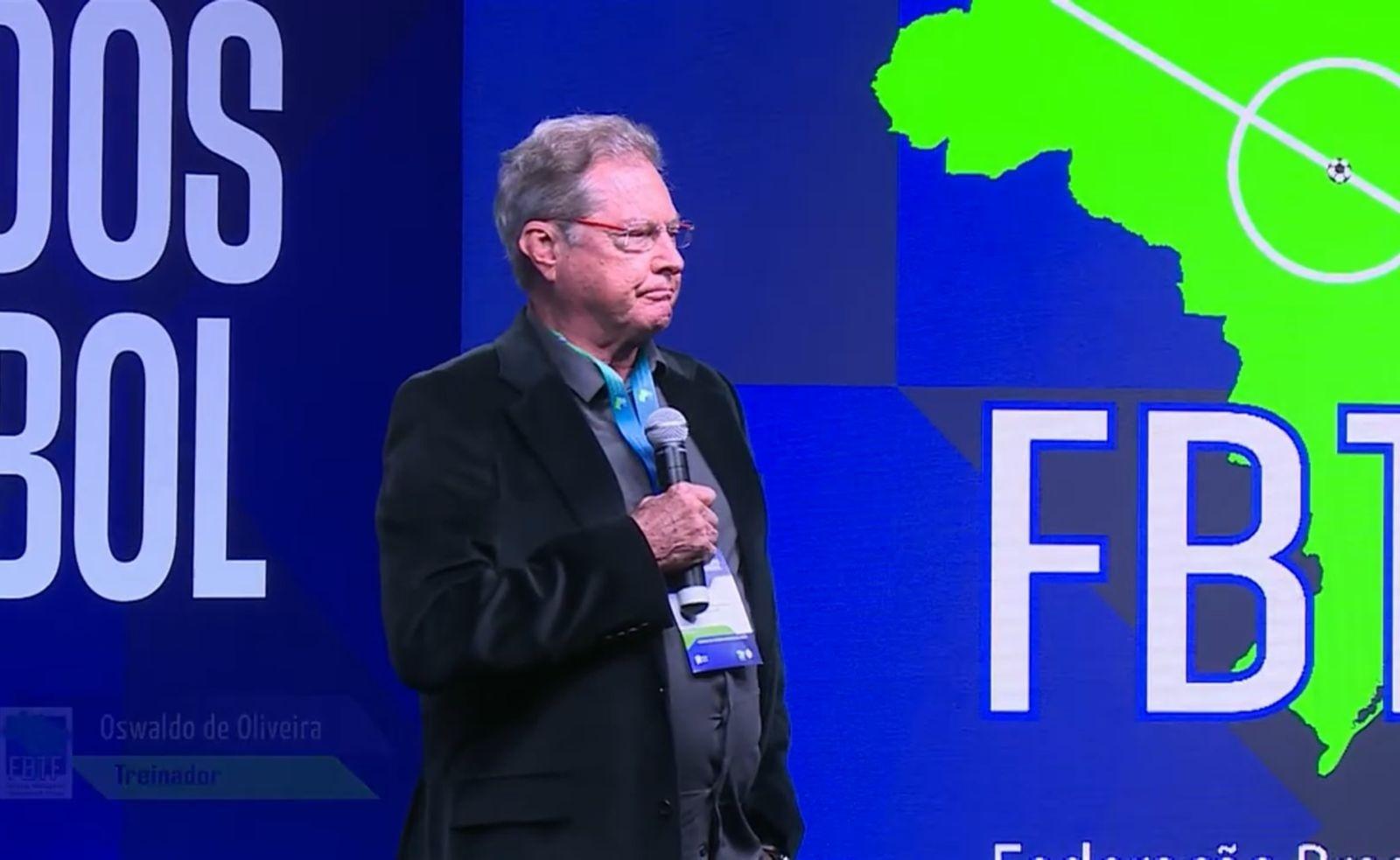 Diretor da CBF repudia críticas a técnicos estrangeiros: "preconceituosas"