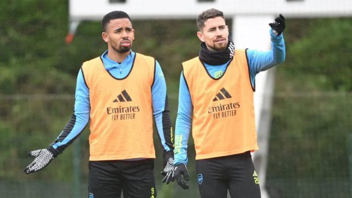 Gabriel Jesus disse para Jorginho jogar no Palmeiras