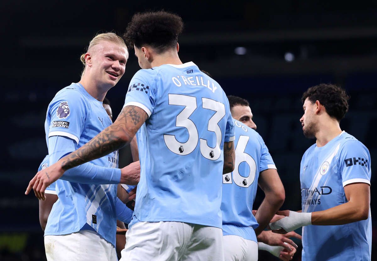 City vence Newcastle e pressiona o líder Arsenal na Premier League