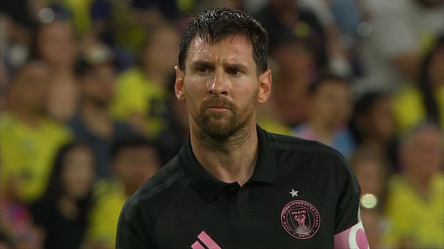 Messi perde pênalti, e Inter Miami sofre goleada na MLS Messi perde pênalti, e Inter Miami sofre goleada na MLS
