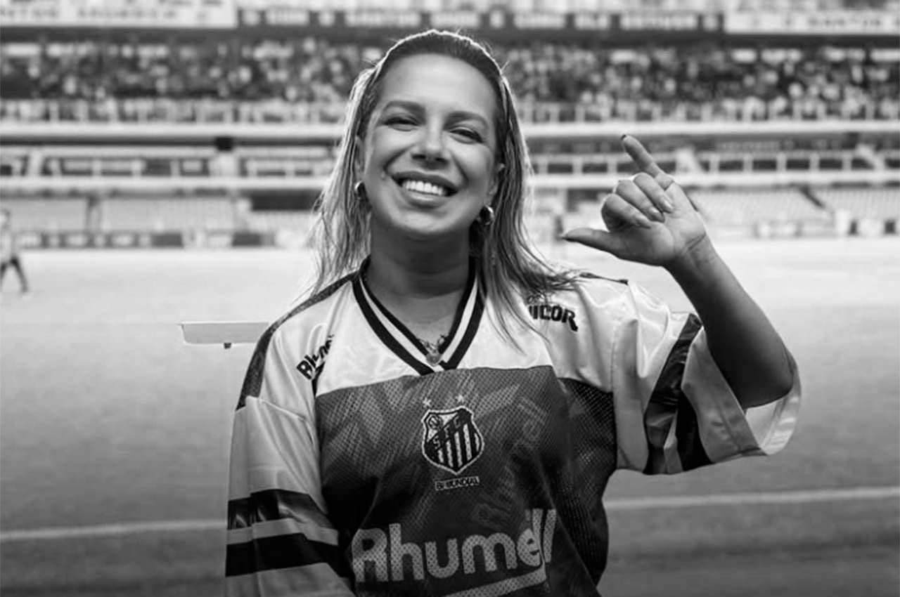 Santos comunica morte de torcedora homenageada por Neymar Santos comunica morte de torcedora homenageada por Neymar