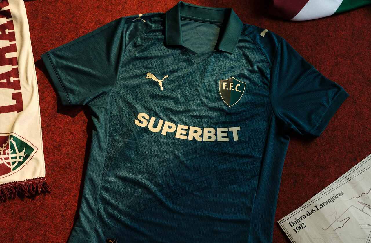 Fluminense lança nova terceira camisa para a temporada