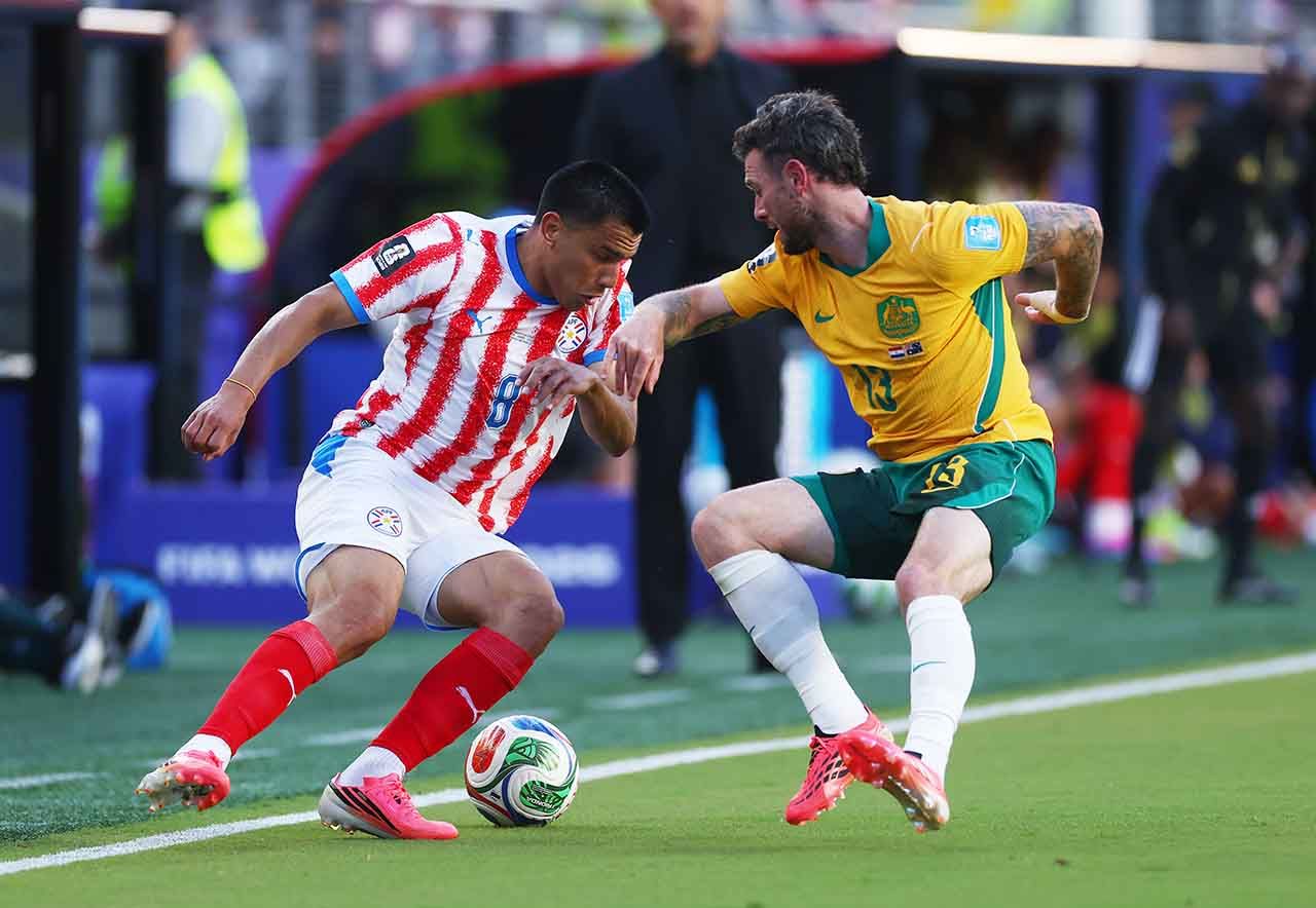  Paraguai e Austrália ficam no empate sem gols