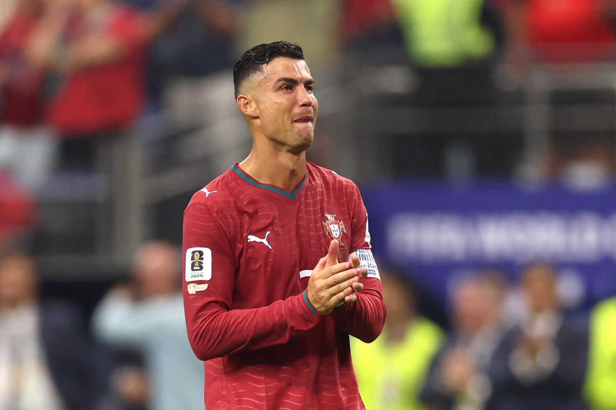 Cristiano Ronaldo publica mensagem após eliminação