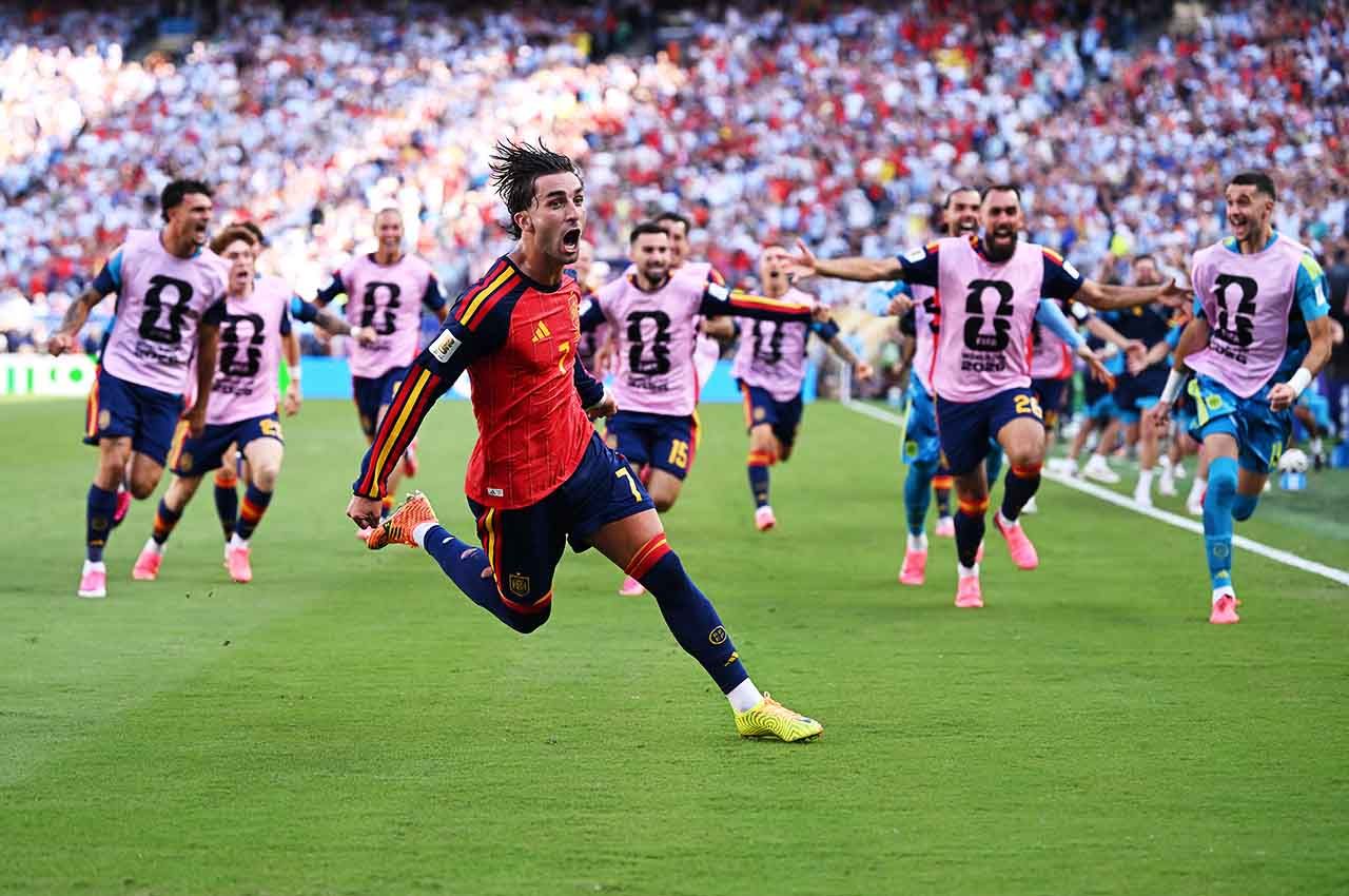 Na prorrogação, Espanha vence Argentina e é bicampeã mundial Na prorrogação, Espanha vence Argentina e é bicampeã mundial