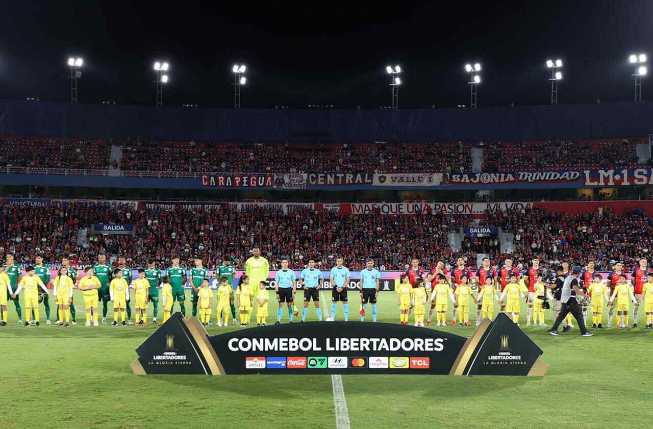 Palmeiras defende invencibilidade na casa do Cerro
