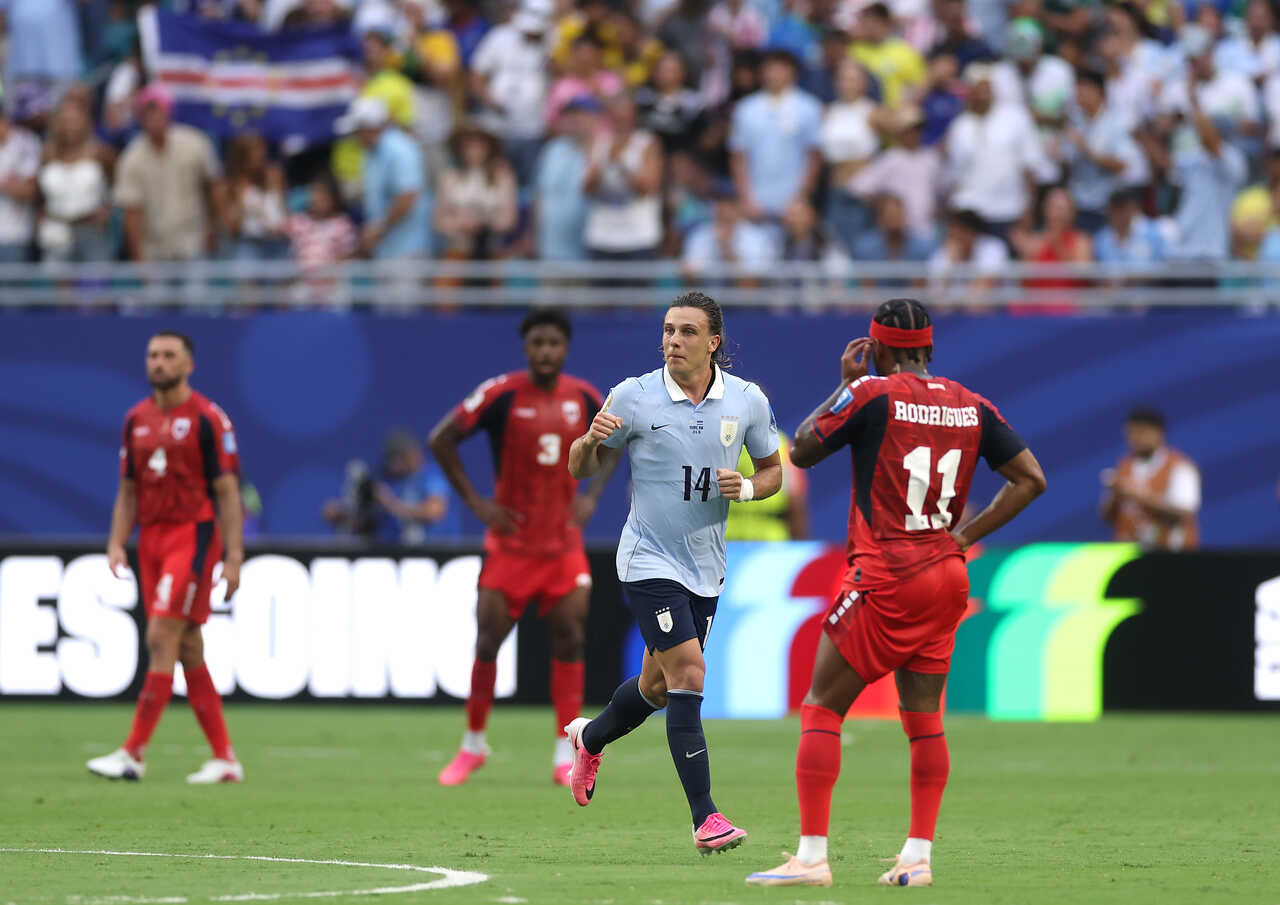Uruguai só empata com Cabo Verde e se complica na Copa Uruguai só empata com Cabo Verde e se complica na Copa