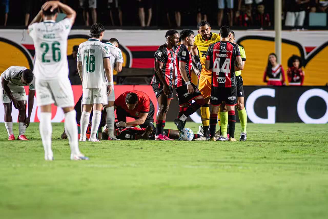 Presidente do Vitória diz que agressão "não foi por acaso" 